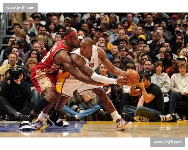 2015年骑士勇士巅峰对决书写NBA总决赛经典传奇时代记忆