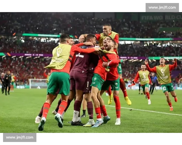 2014世界杯荷兰逆袭西班牙五球狂胜改写历史之夜震撼全球足球